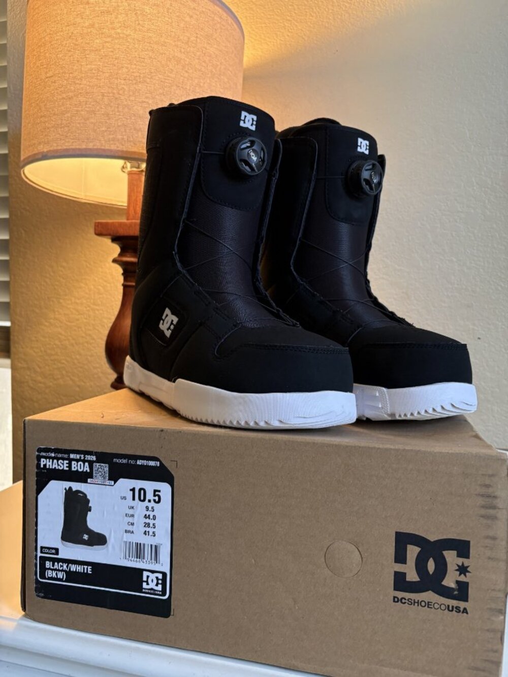 NWT DC Phase BOA Snowboard Boots Men's 10.5 Black White w/ Box Winter Ski